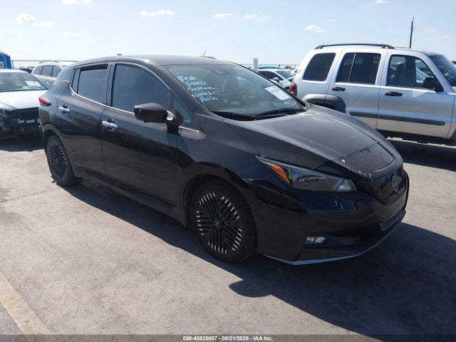 2024 NISSAN LEAF SV PLUS