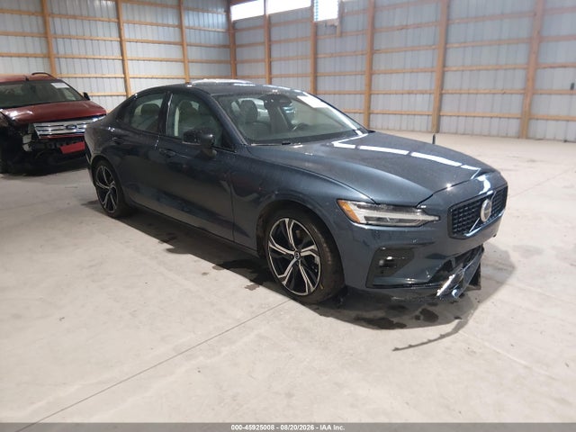 2024 VOLVO S60 B5 CORE DARK THEME
