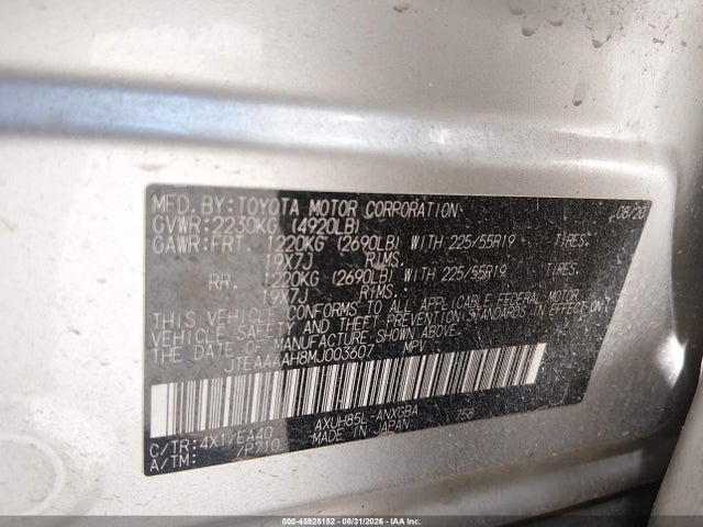 2021 TOYOTA VENZA XLE 9
