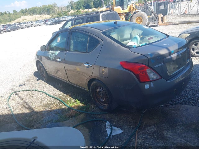 2012 Nissan VERSA 1.6 SV — фото 3