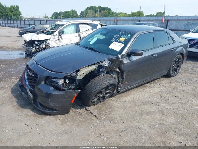 2019 CHRYSLER 300 300S AWD 2