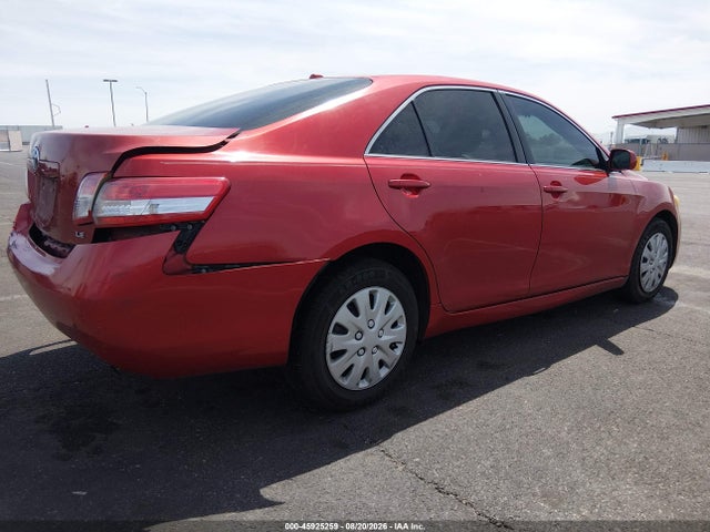 صورة 4 لـ 2010 Toyota CAMRY LE