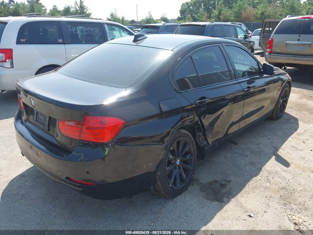 صورة 6 لـ 2015 BMW 320I XDRIVE
