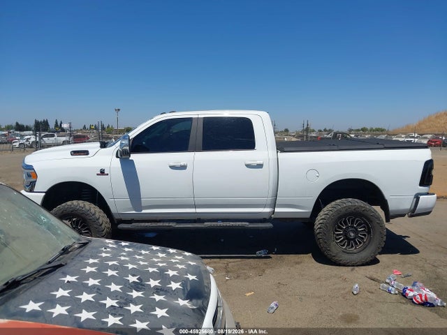صورة 14 لـ 2024 RAM 2500 LARAMIE 4X4 6'4 BOX
