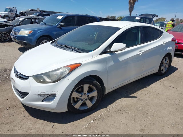 2013 Hyundai ELANTRA GLS — фото 2