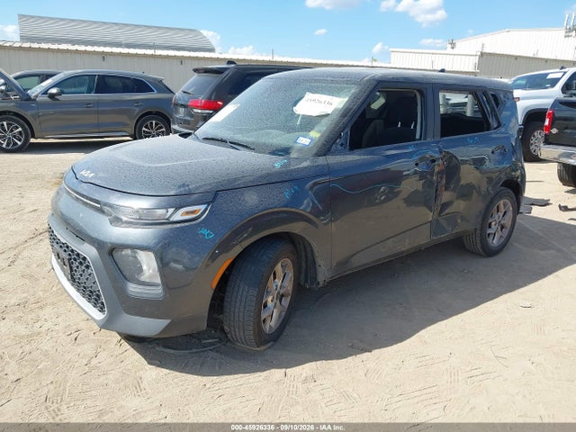 2022 KIA SOUL LX 2