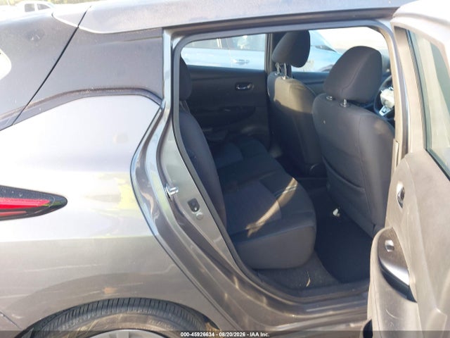 2019 NISSAN LEAF S 8