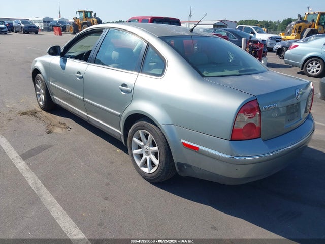 2004 Volkswagen PASSAT GLS — миниатюра 3