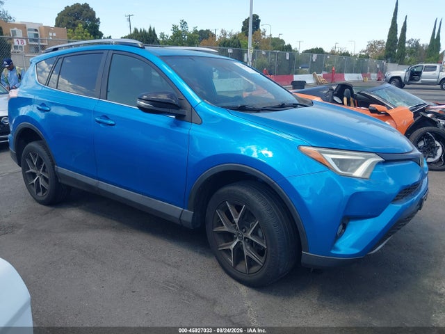 2017 TOYOTA RAV4 SE