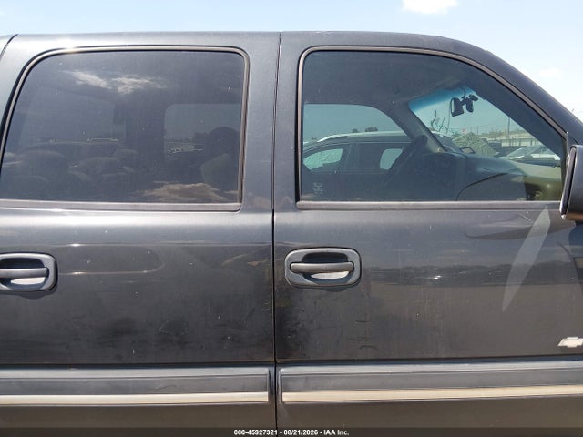 صورة 13 لـ 2005 Chevrolet SILVERADO 2500HD LS