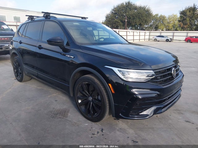 2022 VOLKSWAGEN TIGUAN 2.0T SE R-LINE BLACK
