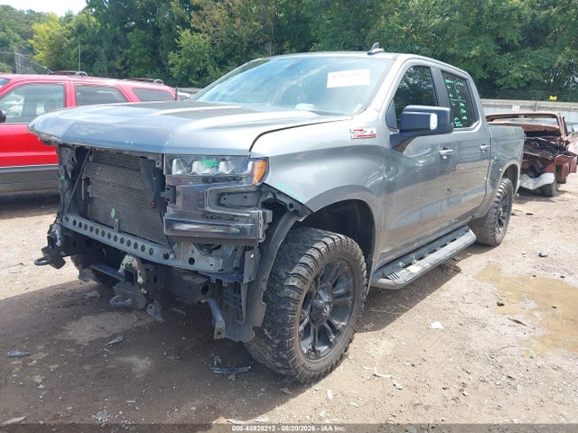 صورة 2 لـ 2020 Chevrolet SILVERADO 1500 4WD SHORT BED RST