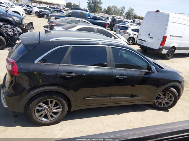 2019 KIA NIRO LX 13