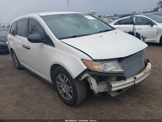 2016 HONDA ODYSSEY LX