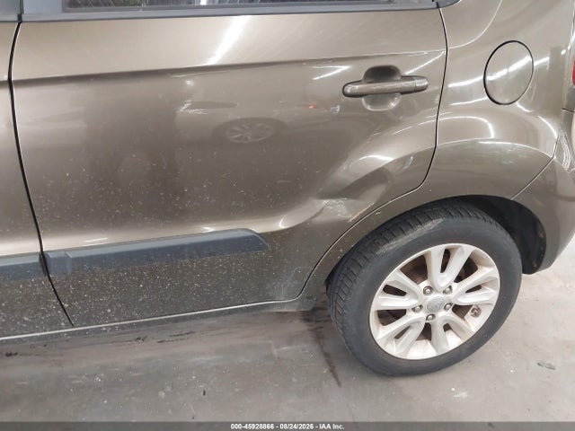 2012 KIA SOUL + 照片 6