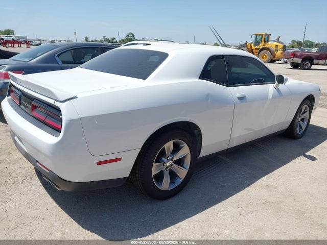 2019 DODGE CHALLENGER SXT 4