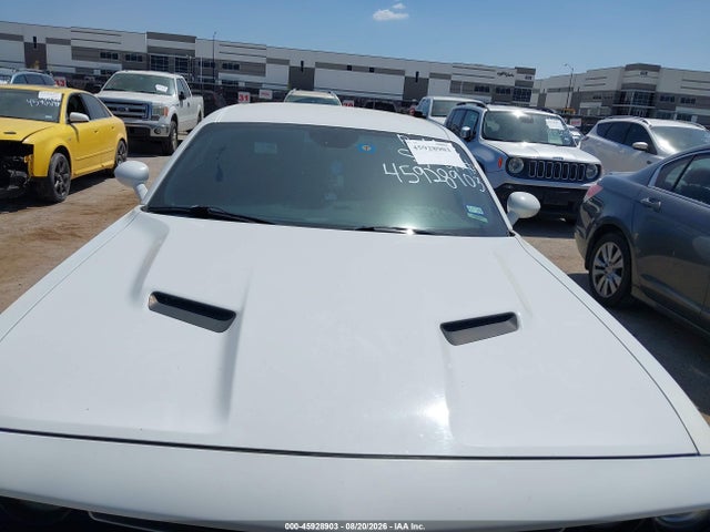 2019 DODGE CHALLENGER SXT 6