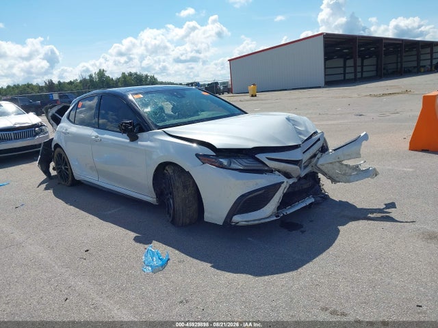2022 TOYOTA CAMRY XSE