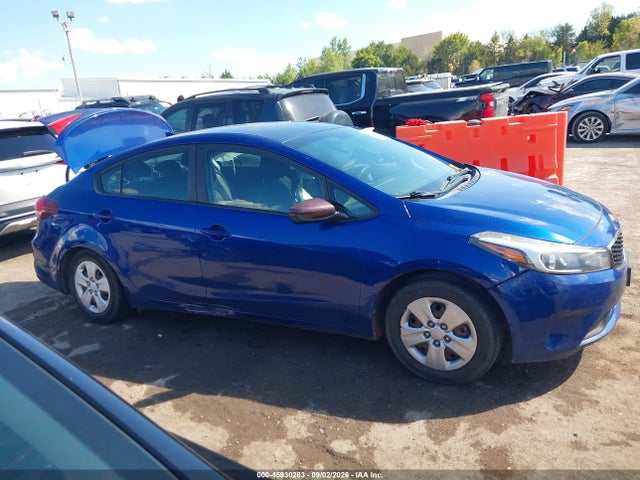 2017 KIA FORTE LX 13