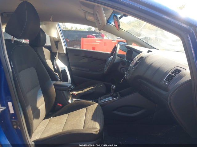 2017 KIA FORTE LX 5