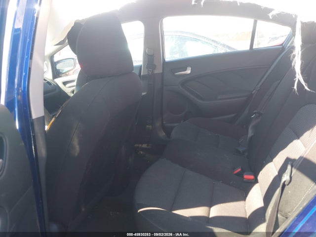 2017 KIA FORTE LX 8