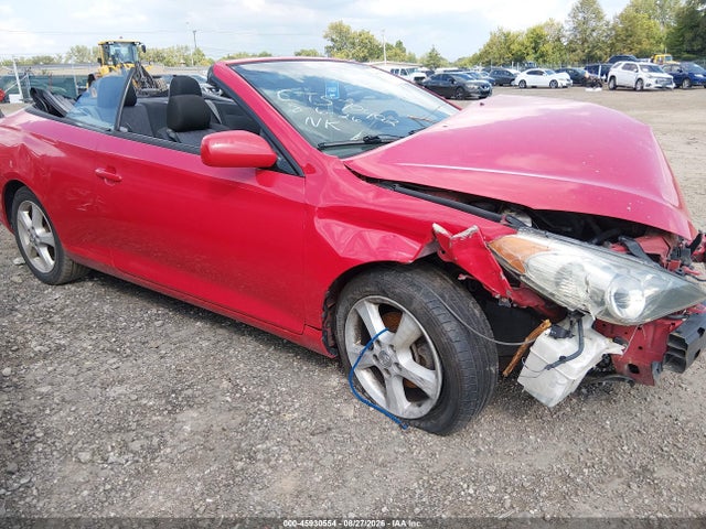 2005 TOYOTA CAMRY SE