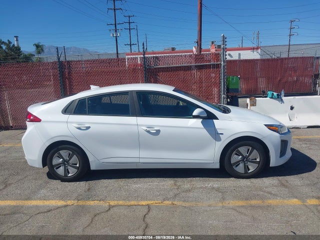 2020 HYUNDAI IONIQ HYBRID BLUE 13