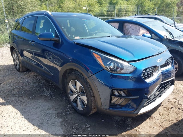 2022 KIA NIRO LX