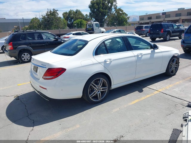 2018 Mercedes-BENZ E 400 4MATIC 照片 4