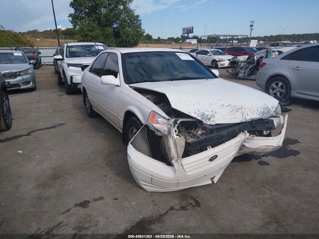 1999 TOYOTA CAMRY LE
