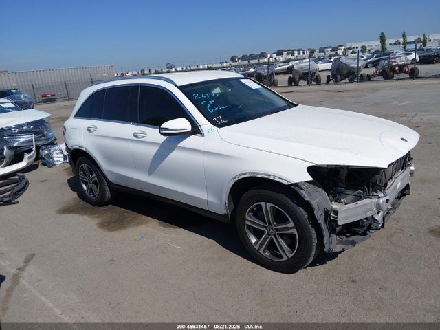 2019 MERCEDES-BENZ GLC 300 4MATIC