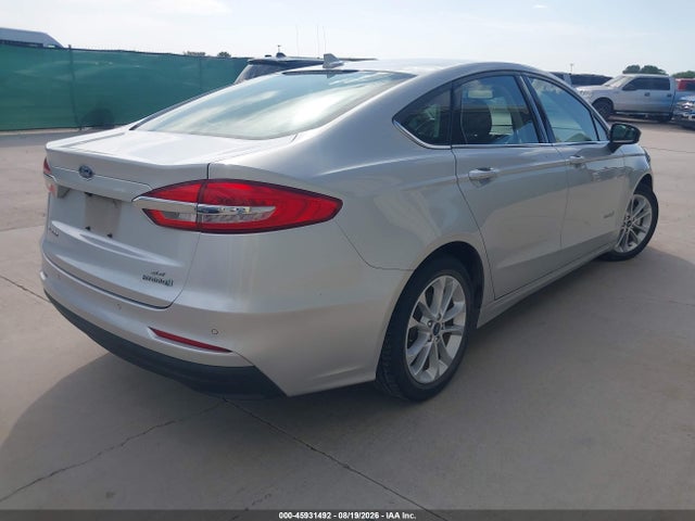 2019 FORD FUSION HYBRID SE 4