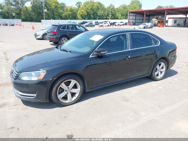 2013 Volkswagen PASSAT 2.5L SE 照片 2