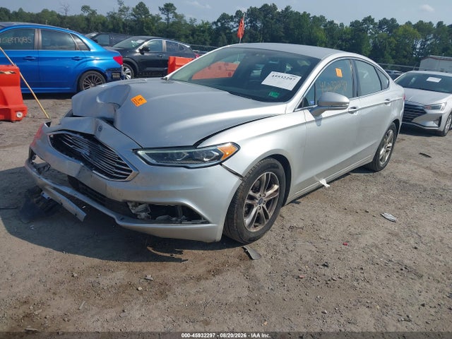 2018 FORD FUSION SE 照片 2
