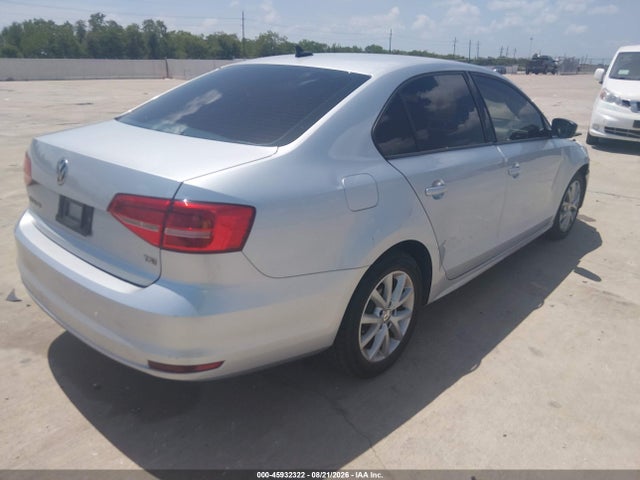 2015 Volkswagen JETTA 1.8T SE — фото 4