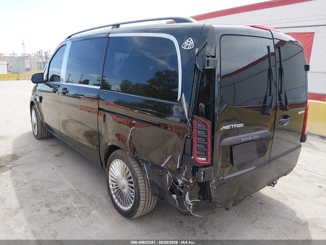 2023 MERCEDES-BENZ METRIS 3
