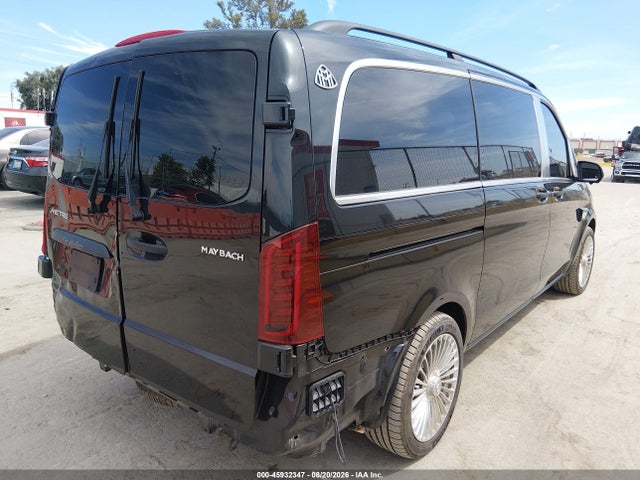 2023 MERCEDES-BENZ METRIS 4