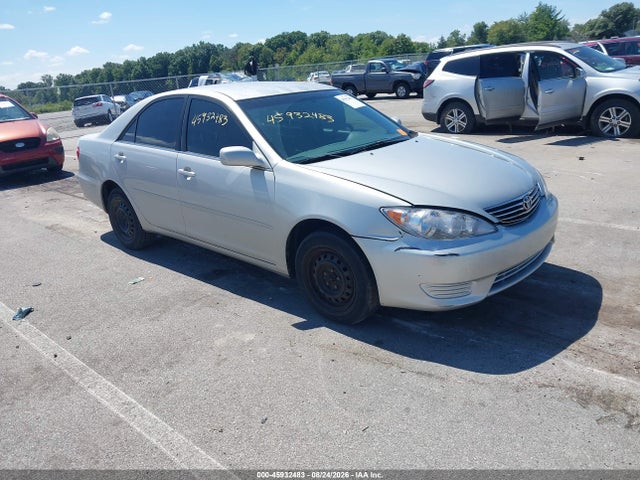 2005 TOYOTA CAMRY LE