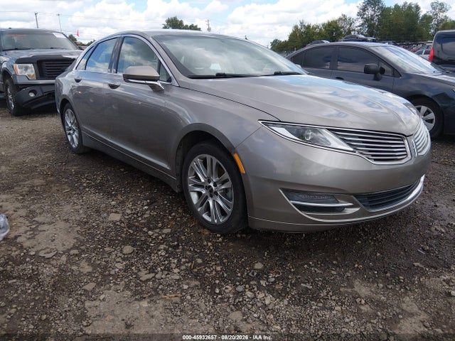 2016 LINCOLN MKZ 