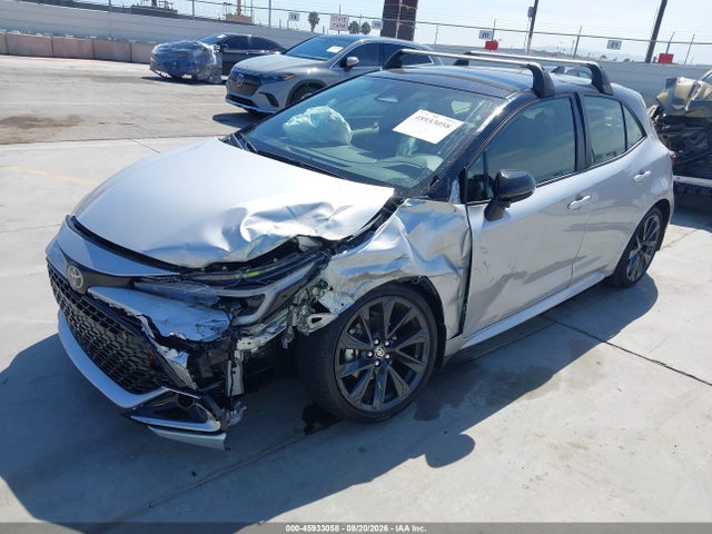 2026 TOYOTA COROLLA XSE 2