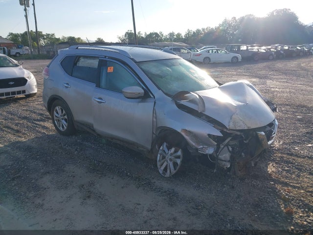 2015 NISSAN ROGUE SV
