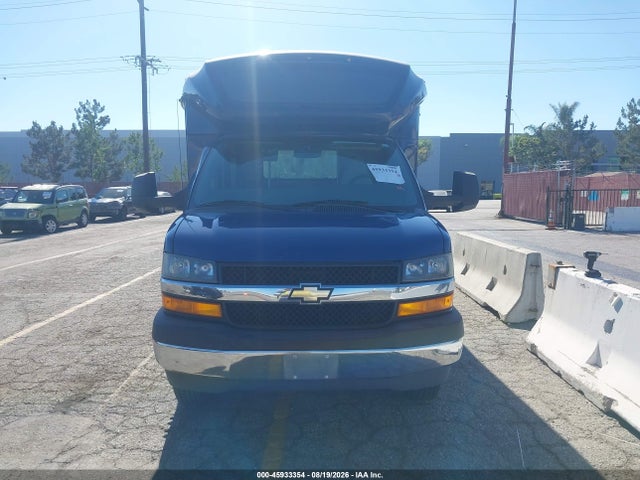 2018 CHEVROLET EXPRESS CUTAWAY 4500 VAN 13