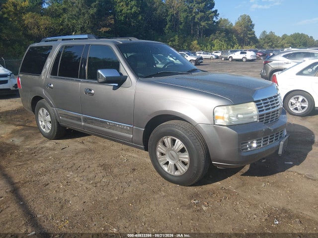 2010 LINCOLN NAVIGATOR 