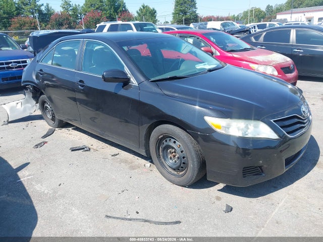 2011 TOYOTA CAMRY 
