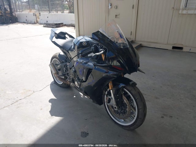 2026 YAMAHA YZF C