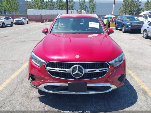 2026 MERCEDES-BENZ GLC 300 12
