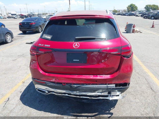 2026 MERCEDES-BENZ GLC 300 16