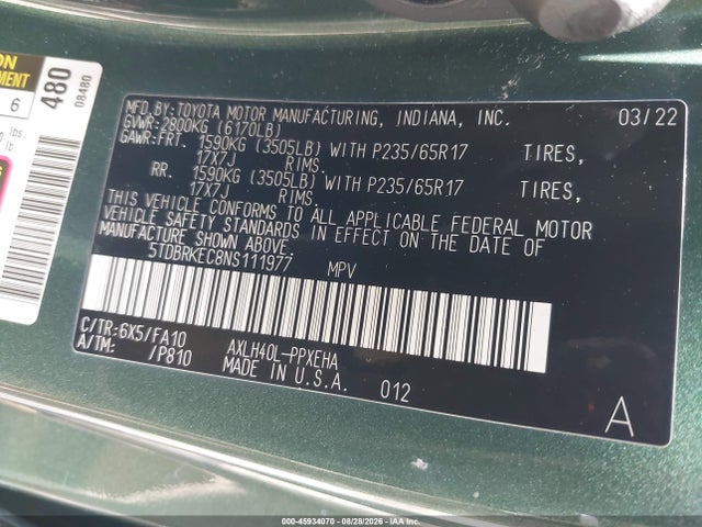 2022 TOYOTA SIENNA LE 9