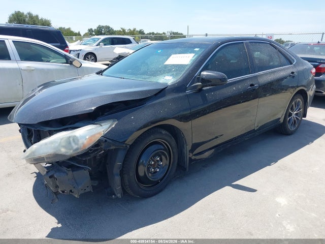 صورة 2 لـ 2015 Toyota CAMRY XSE