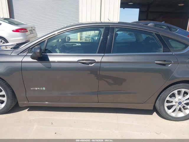 2019 FORD FUSION HYBRID SE 16